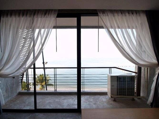 The Now Hotel