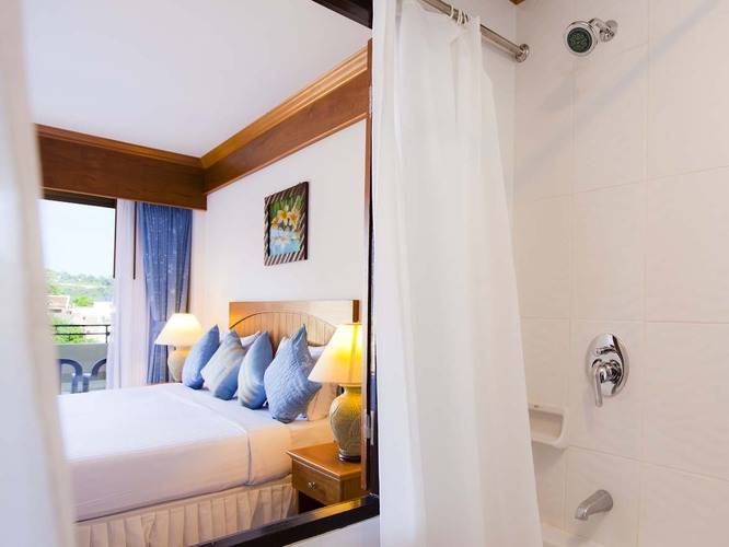 Jiraporn Hill Resort
