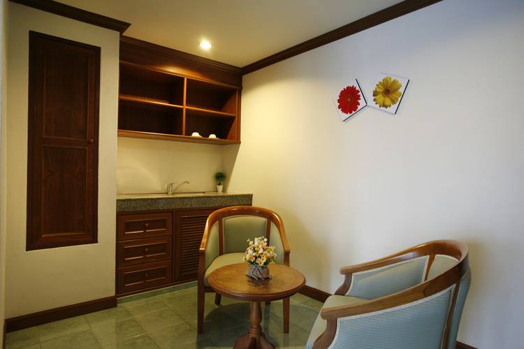 Jiraporn Hill Resort