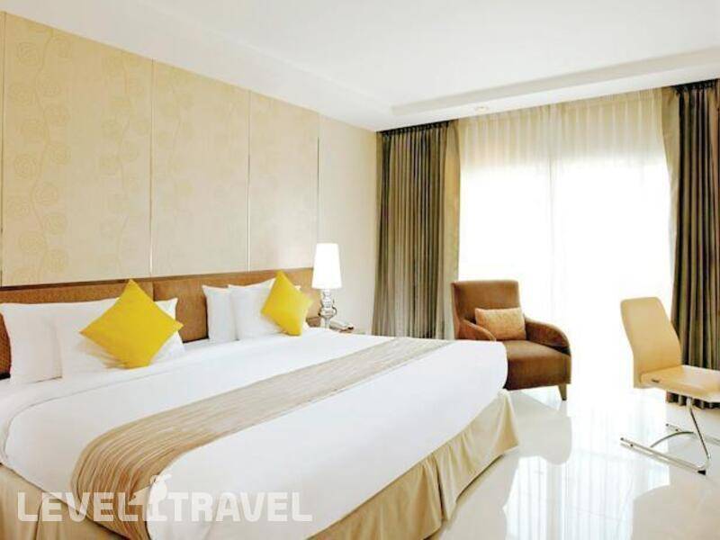 Фотография The Intimate Hotel