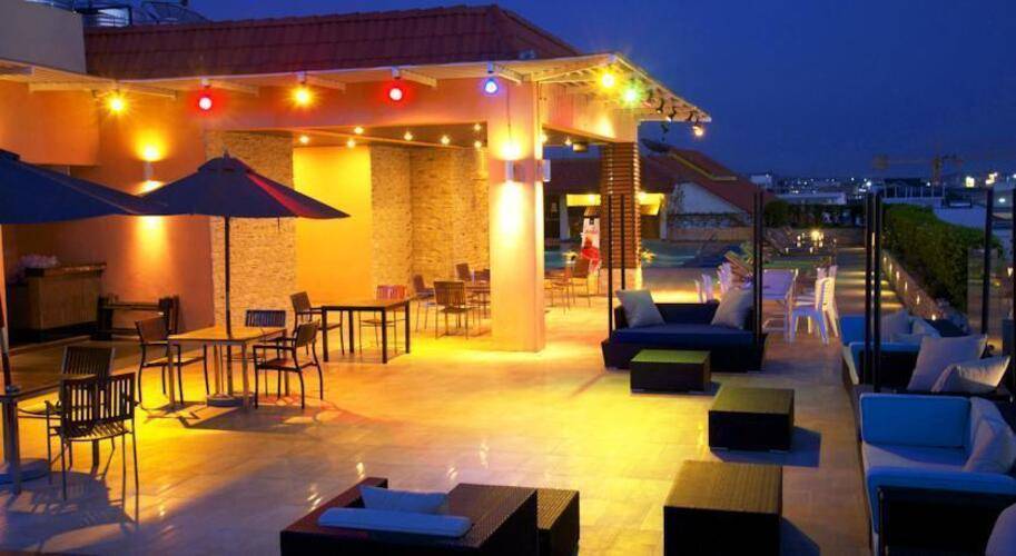 The Intimate Hotel