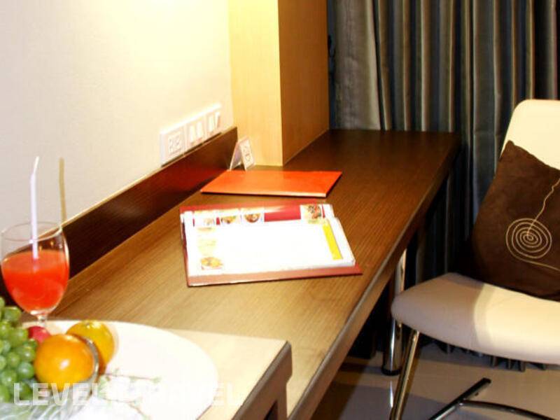 Фотография The Intimate Hotel