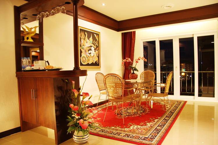 Rita Resort & Residence