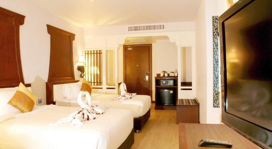 Aiyara Grand Hotel