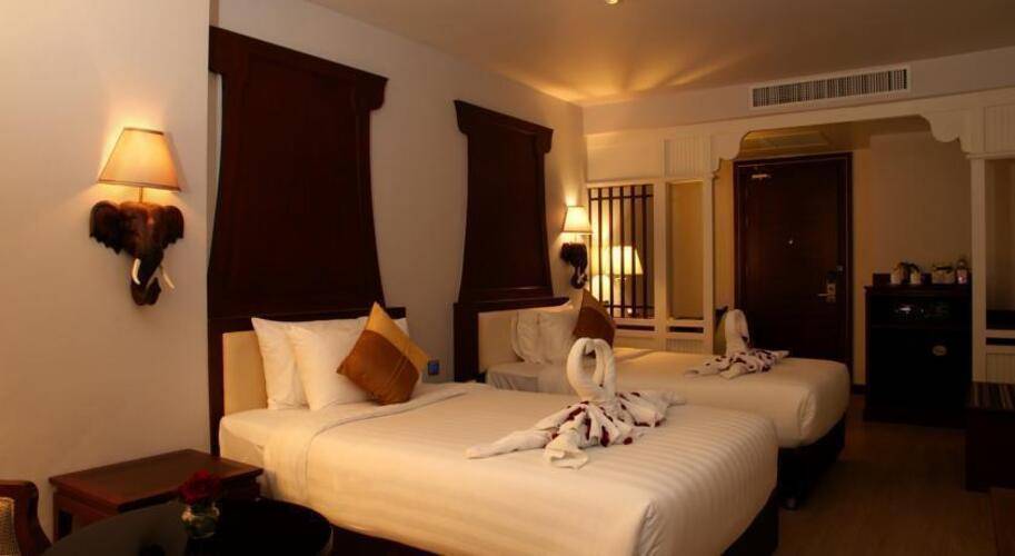 Aiyara Grand Hotel