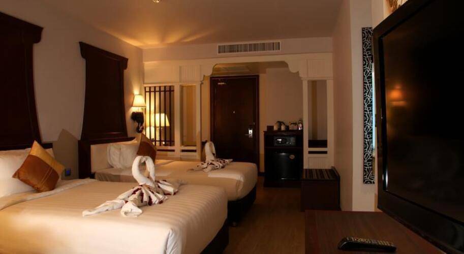 Aiyara Grand Hotel