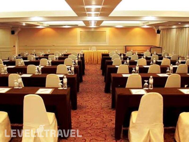 Фотография Furama Silom Hotel Фотография Furama Silom Hotel