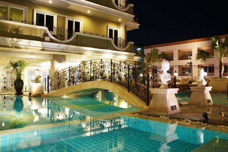 Lk Royal Suite