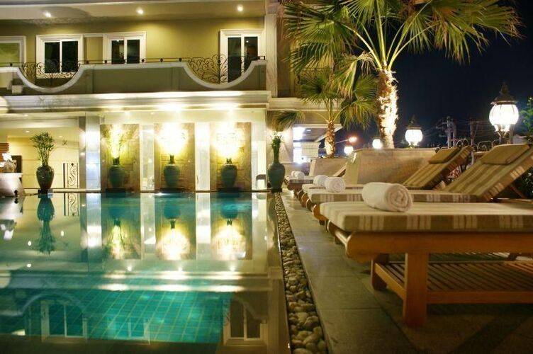 Lk Royal Suite