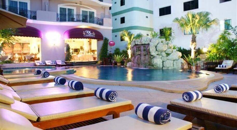 Lk Metropole Hotel