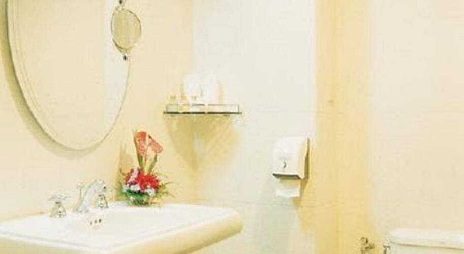 Lk Metropole Hotel