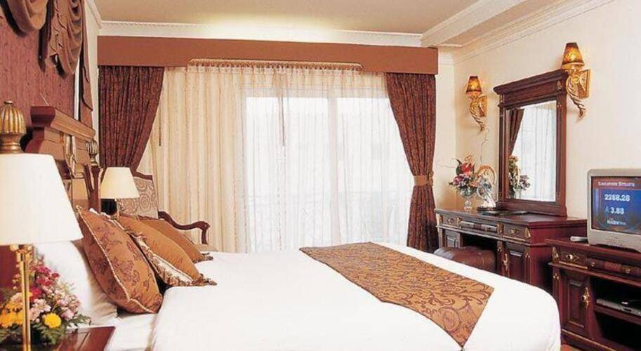 Lk Metropole Hotel
