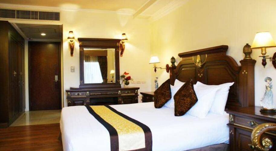 Lk Metropole Hotel