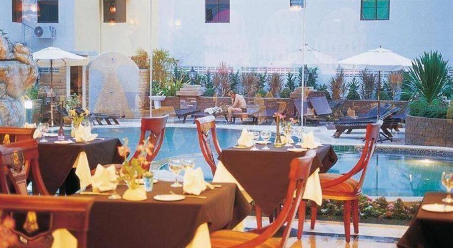 Lk Metropole Hotel
