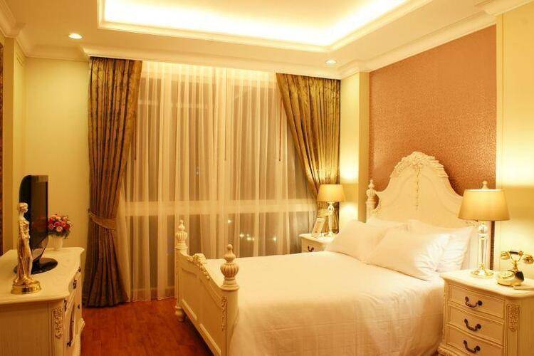 Lk Legend Hotel