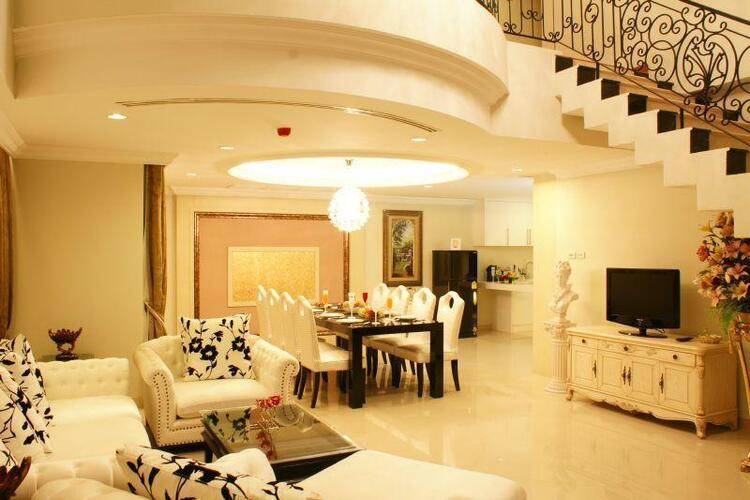 Lk Legend Hotel