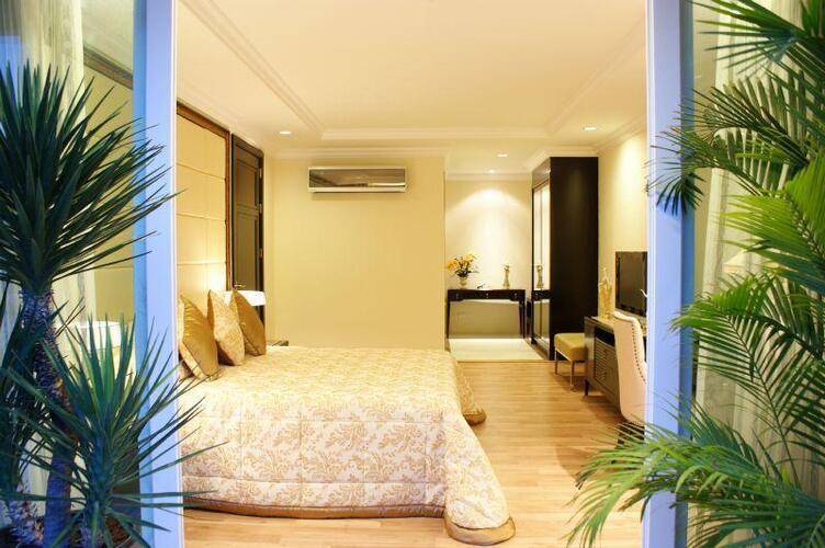 Lk Legend Hotel