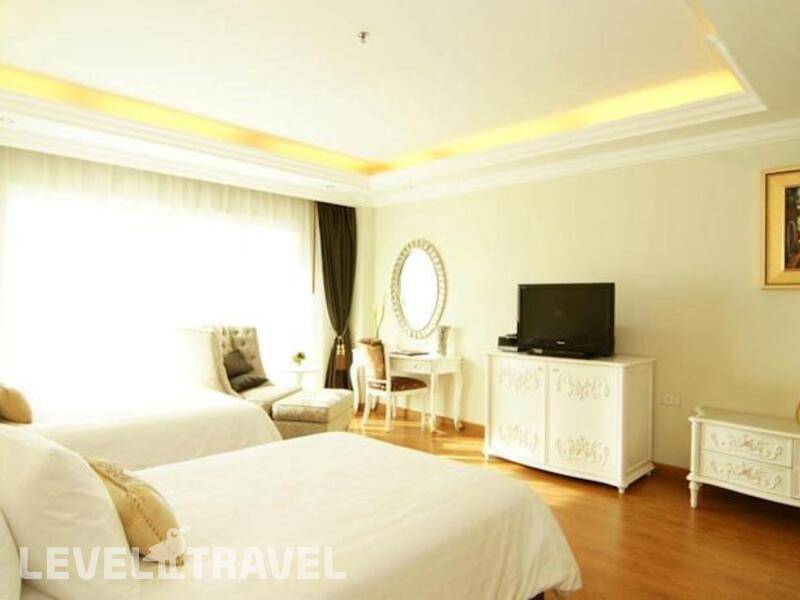 Фотография Miracle Suite Hotel