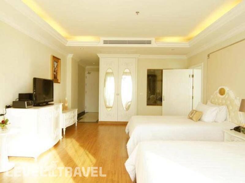 Фотография Miracle Suite Hotel