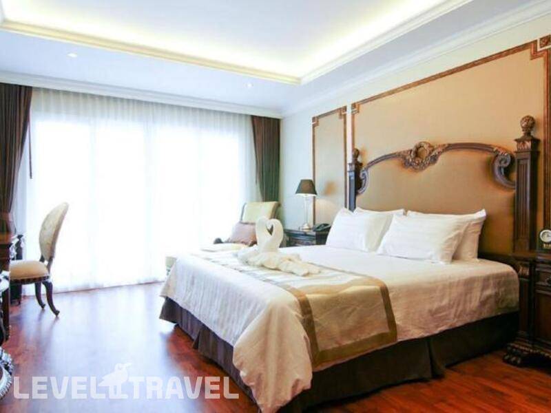 Фотография Miracle Suite Hotel