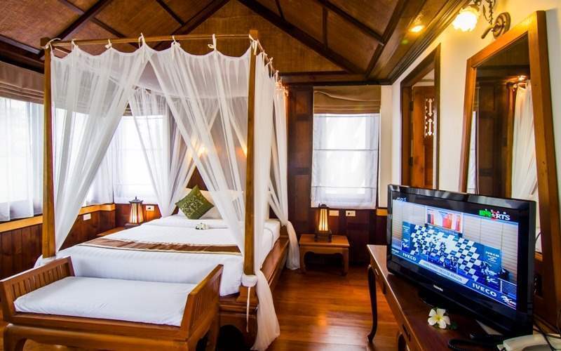Coco Palm Beach Resort