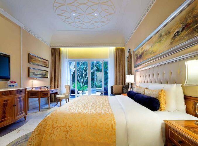 Crowne Plaza Resort Sanya Bay (Ex.Grand Fortune Bay Hotel Sanya)