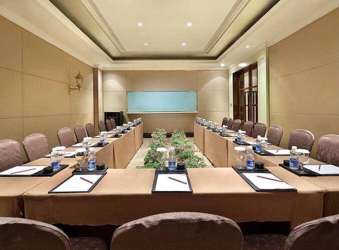 Crowne Plaza Resort Sanya Bay (Ex.Grand Fortune Bay Hotel Sanya)