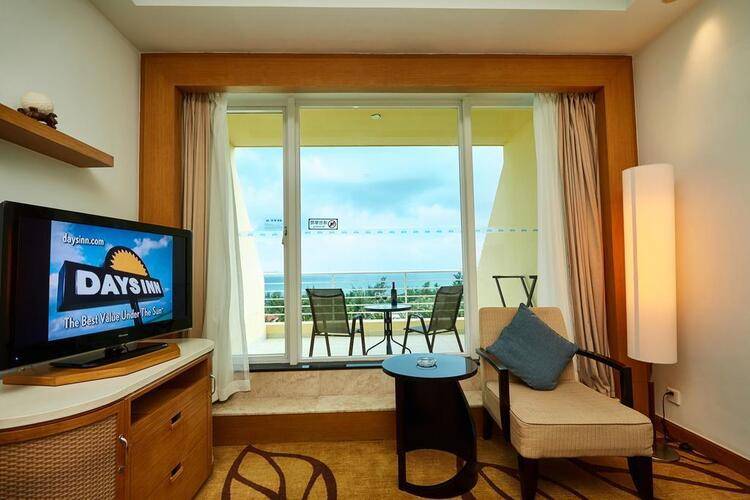 Wanjia Hotel Sanya Resort (Ex.Days Hotel & Suites Resort)