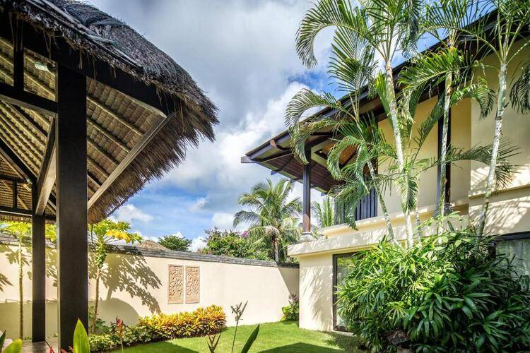 Yalong Bay Villas & Spa