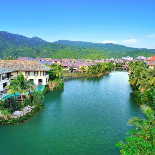 Yalong Bay Villas & Spa