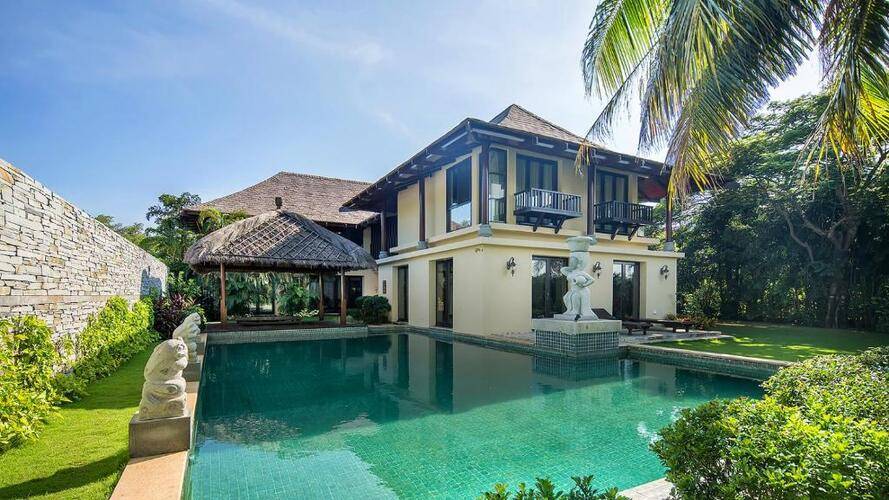 Yalong Bay Villas & Spa