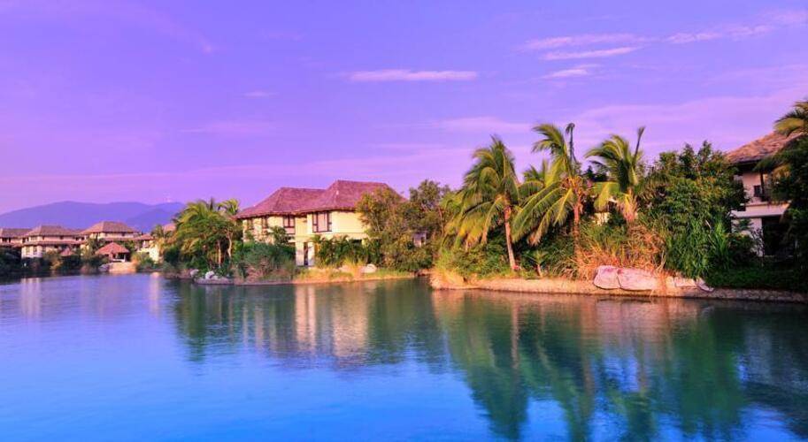 Yalong Bay Villas & Spa