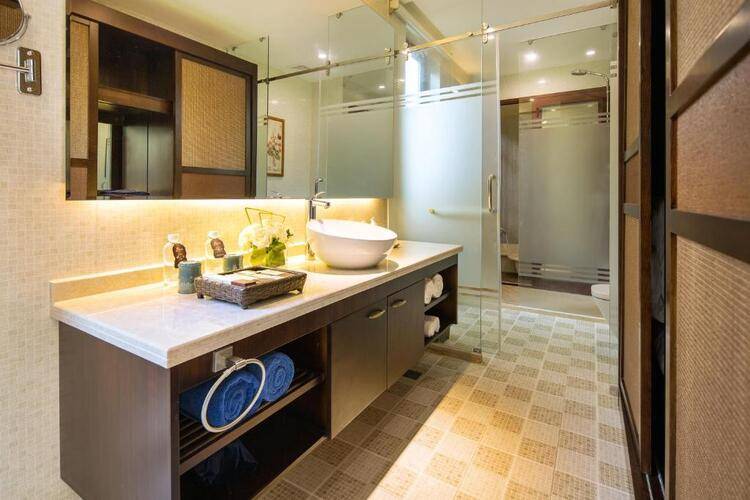 Yalong Bay Villas & Spa