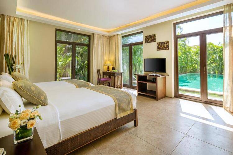 Yalong Bay Villas & Spa