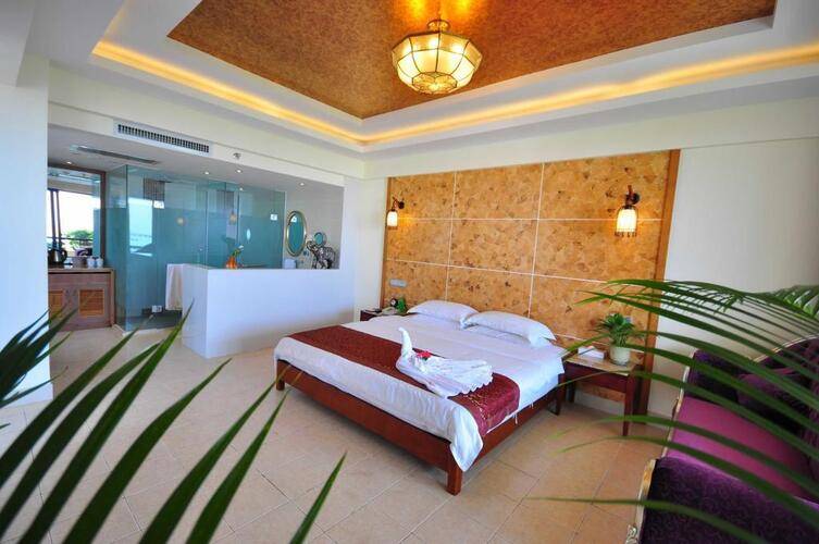 Palm Beach Resort & Spa