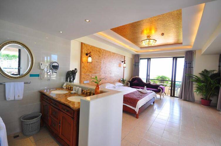 Palm Beach Resort & Spa