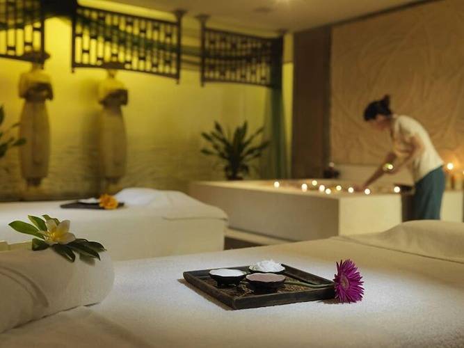 Howard Johnson Resort