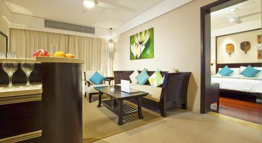Howard Johnson Resort