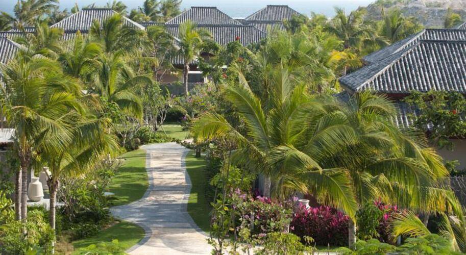 Luhuitou Sanya Resort (Ex.Anantara Sanya Resort & Spa)