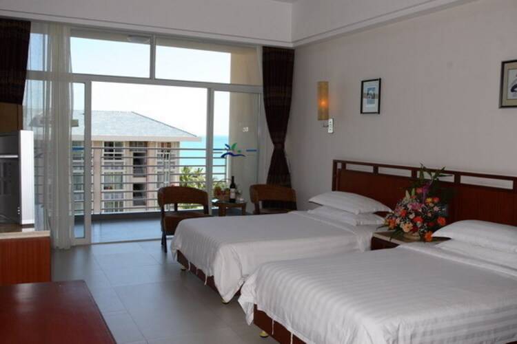 Yelan Bay Resort