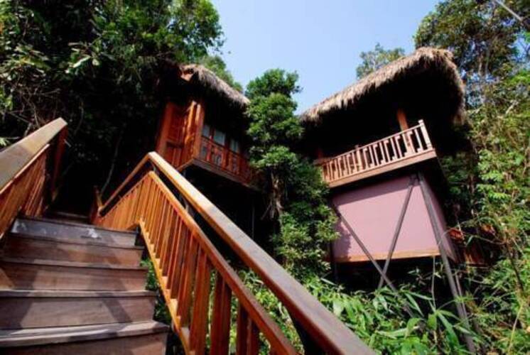 Yalong Bay Earthy Paradise Bird's Nest Resort