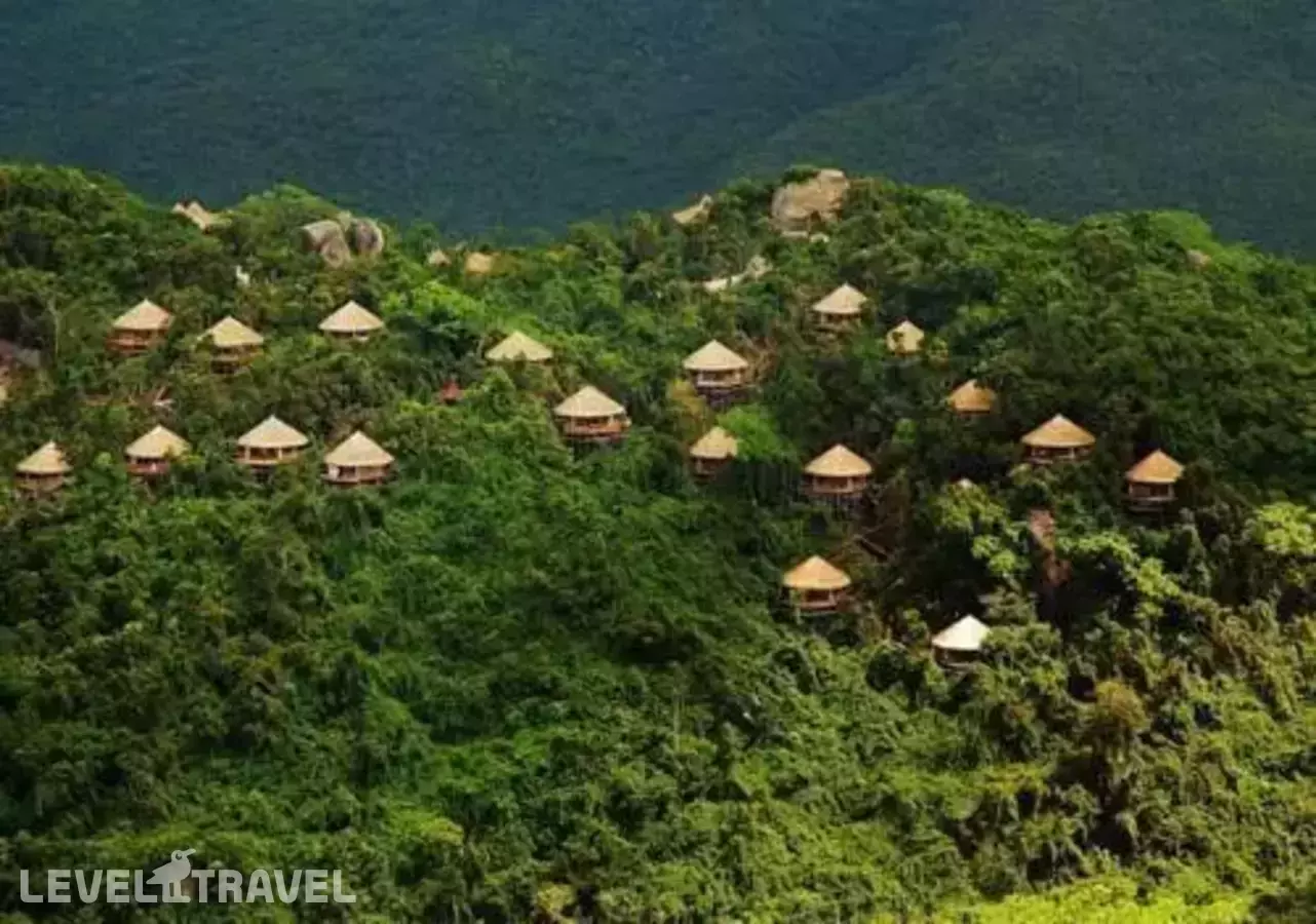Yalong Bay Earthy Paradise Bird's Nest Resort