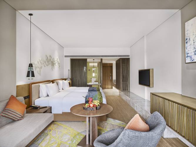 Holiday Inn Sanya Bay