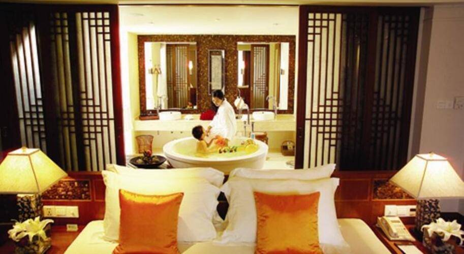 Rand Mercure Sanya Yalong Bay (Ex. Sanya Huayu Resort & Spa)