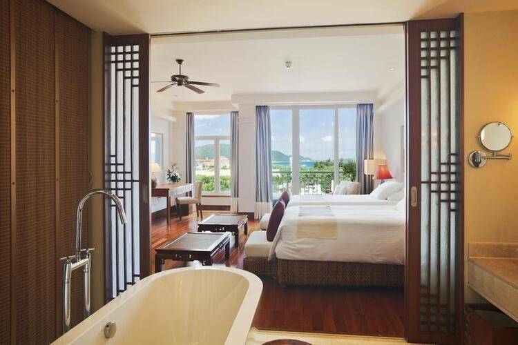 Rand Mercure Sanya Yalong Bay (Ex. Sanya Huayu Resort & Spa)
