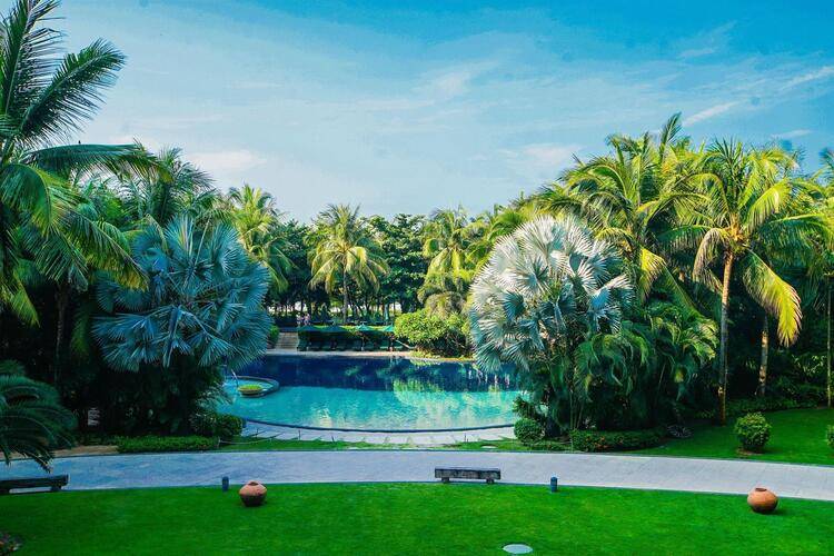 Pullman Oceanview Sanya Bay Resort & Spa