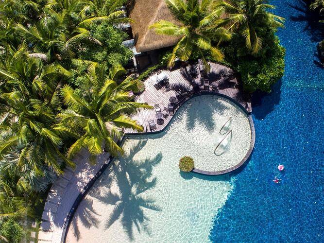 Pullman Oceanview Sanya Bay Resort & Spa