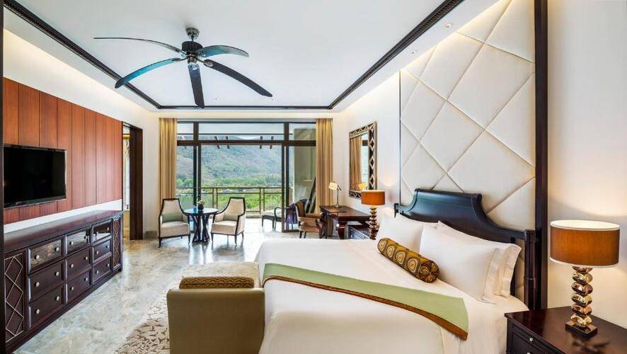 The St. Regis Sanya Yalong Bay