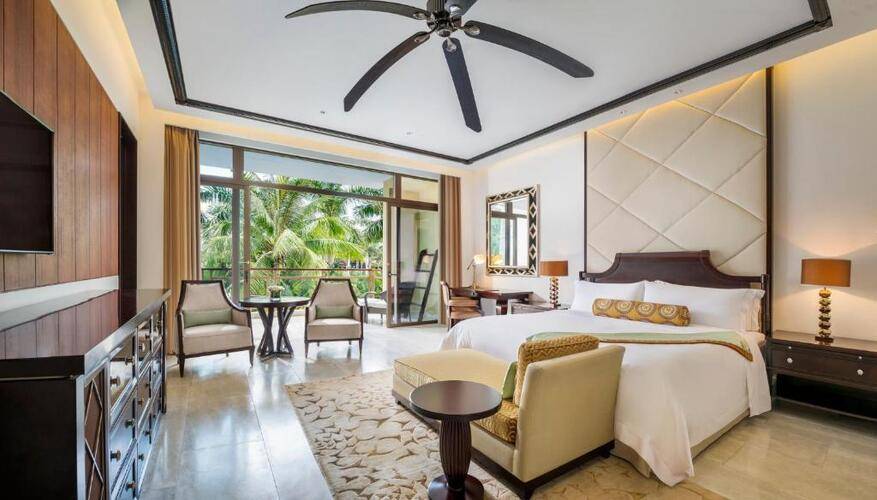 The St. Regis Sanya Yalong Bay