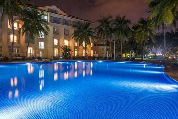 Golden Palm Resort Yalong Bay